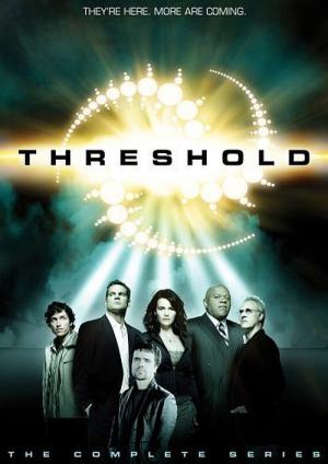 Threshold : Premier contact (2005)