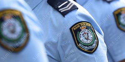 uniforme de police volé films