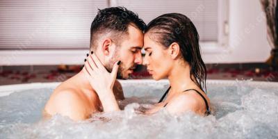 sexe dans un bain à remous films